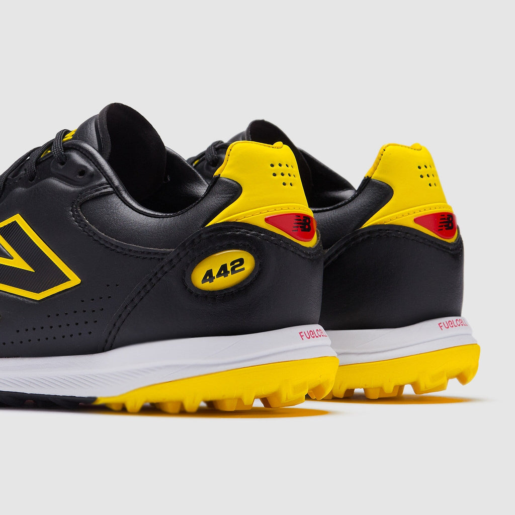 نيو بالانس 442 V3 إيليت تي إف