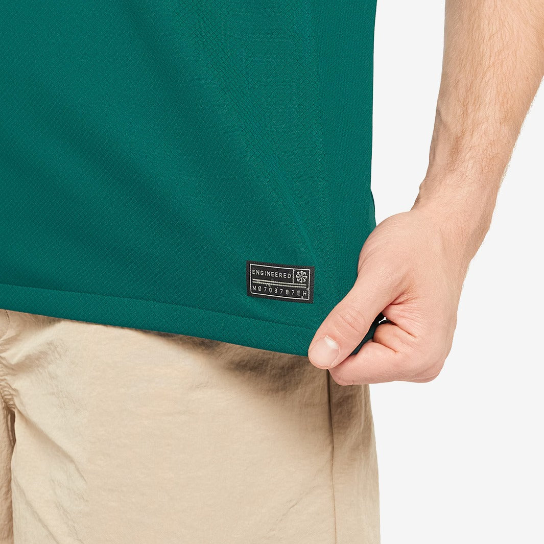 قميص منتخب نيجيريا للرجال 2025 الأساسي