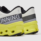 حول حذاء كلاودمونستر هايبر النسائي