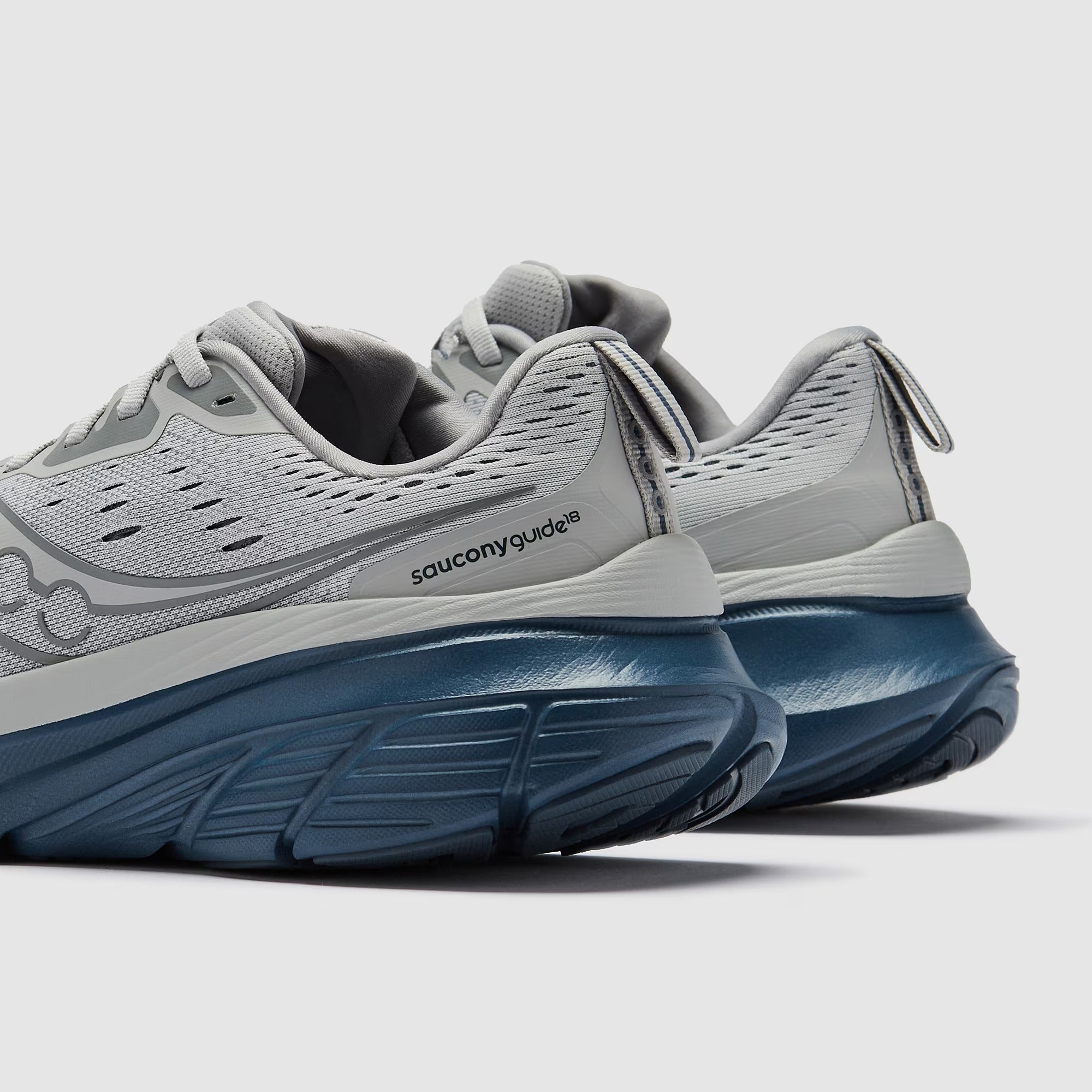 دليل ساكوني 18