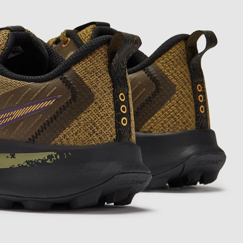 ساكوني بيرغرين 15