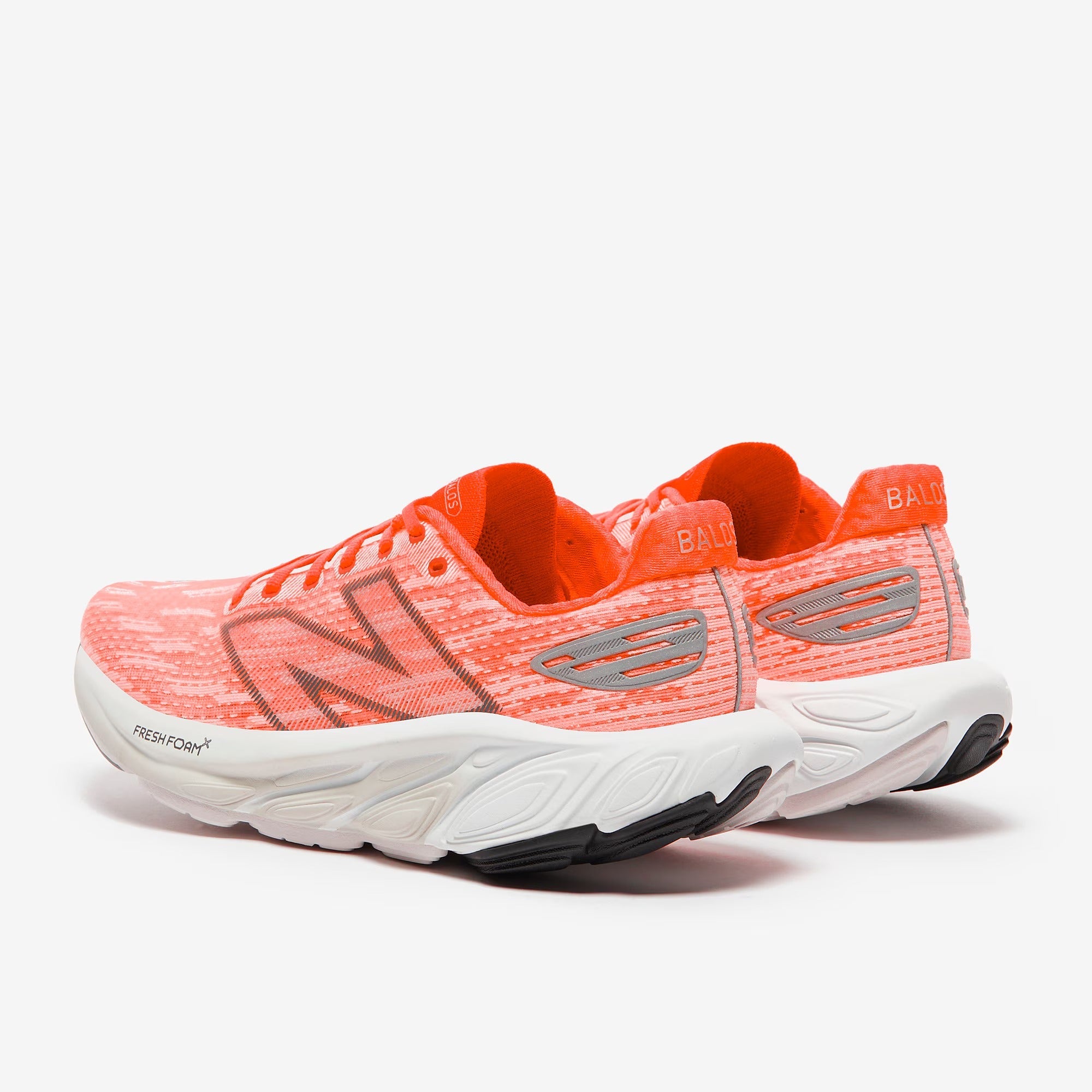 نيو بالانس فريش فوم إكس بالوس