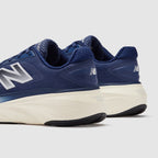 حذاء نيو بالانس النسائي فريش فوم إكس مور الإصدار السادس