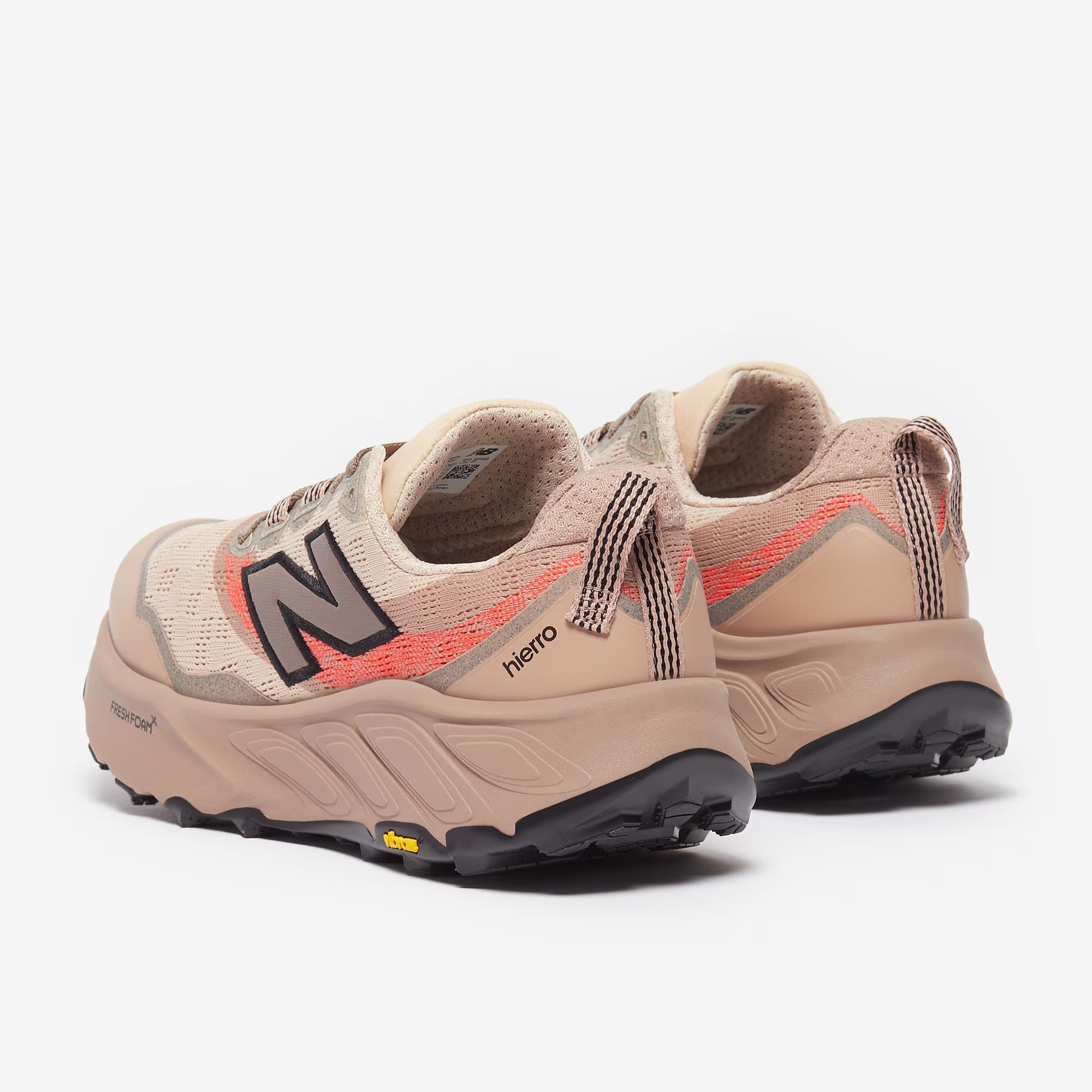 نيو بالانس فريش فوم إكس هيرو V9