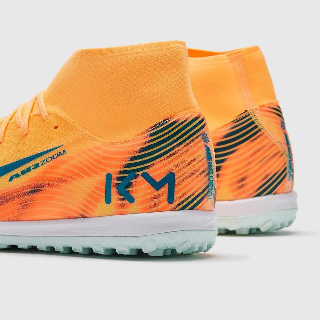 نايكي إير زوم ميركوريال سوبرفلاي إكس أكاديمي إكس مبابي تي إف