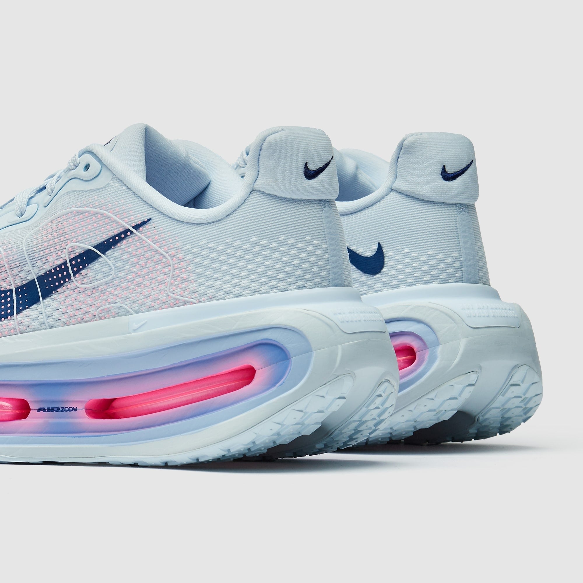 حذاء نايكي فوميرو بريميوم النسائي