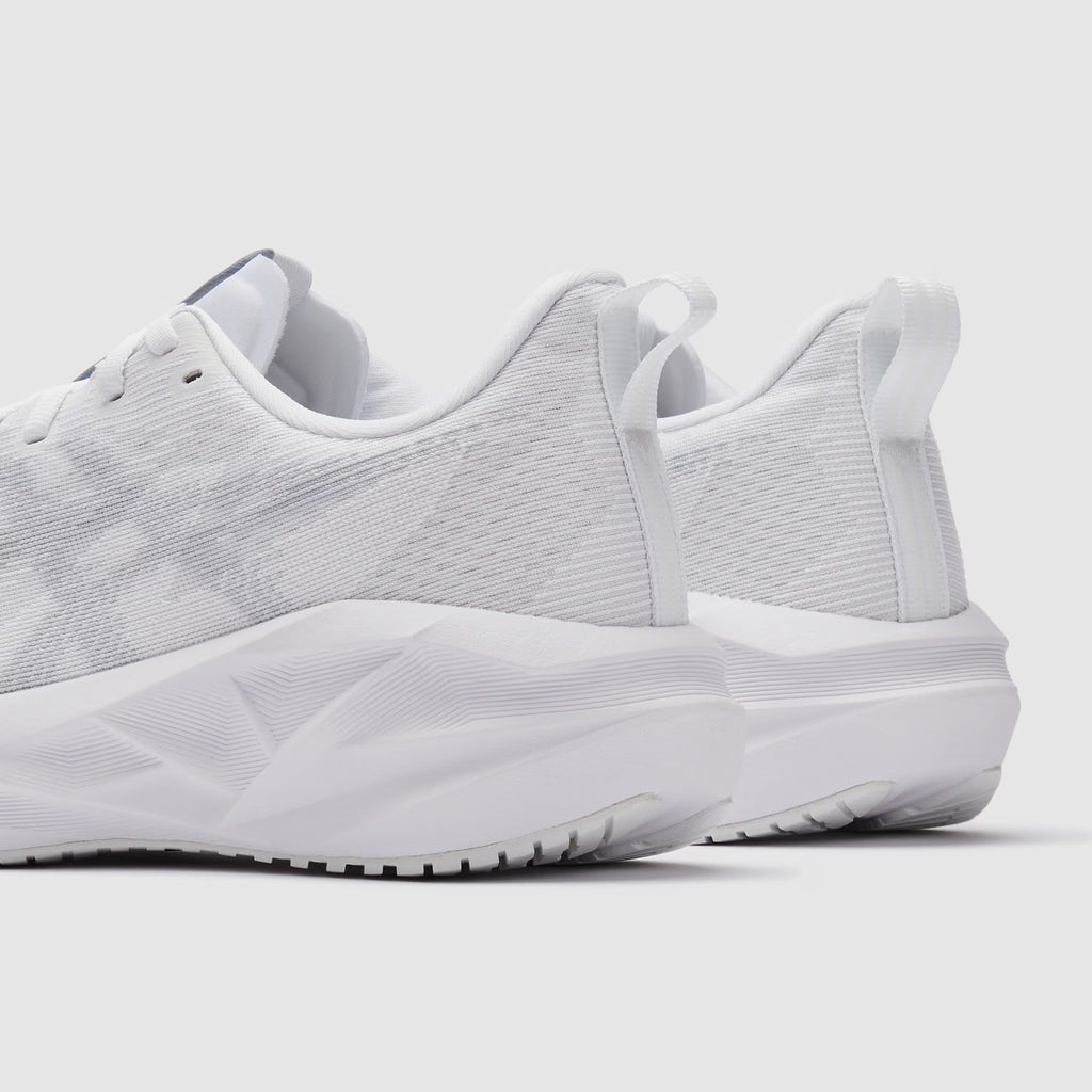 حذاء أسيكس نوفابلاست 5 النسائي