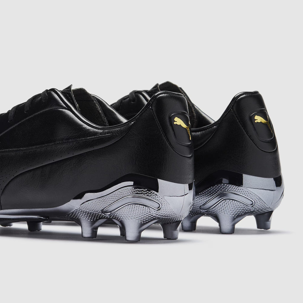 بوما كينج بلاتينيوم FG/AG x بانتيرا نيجرا