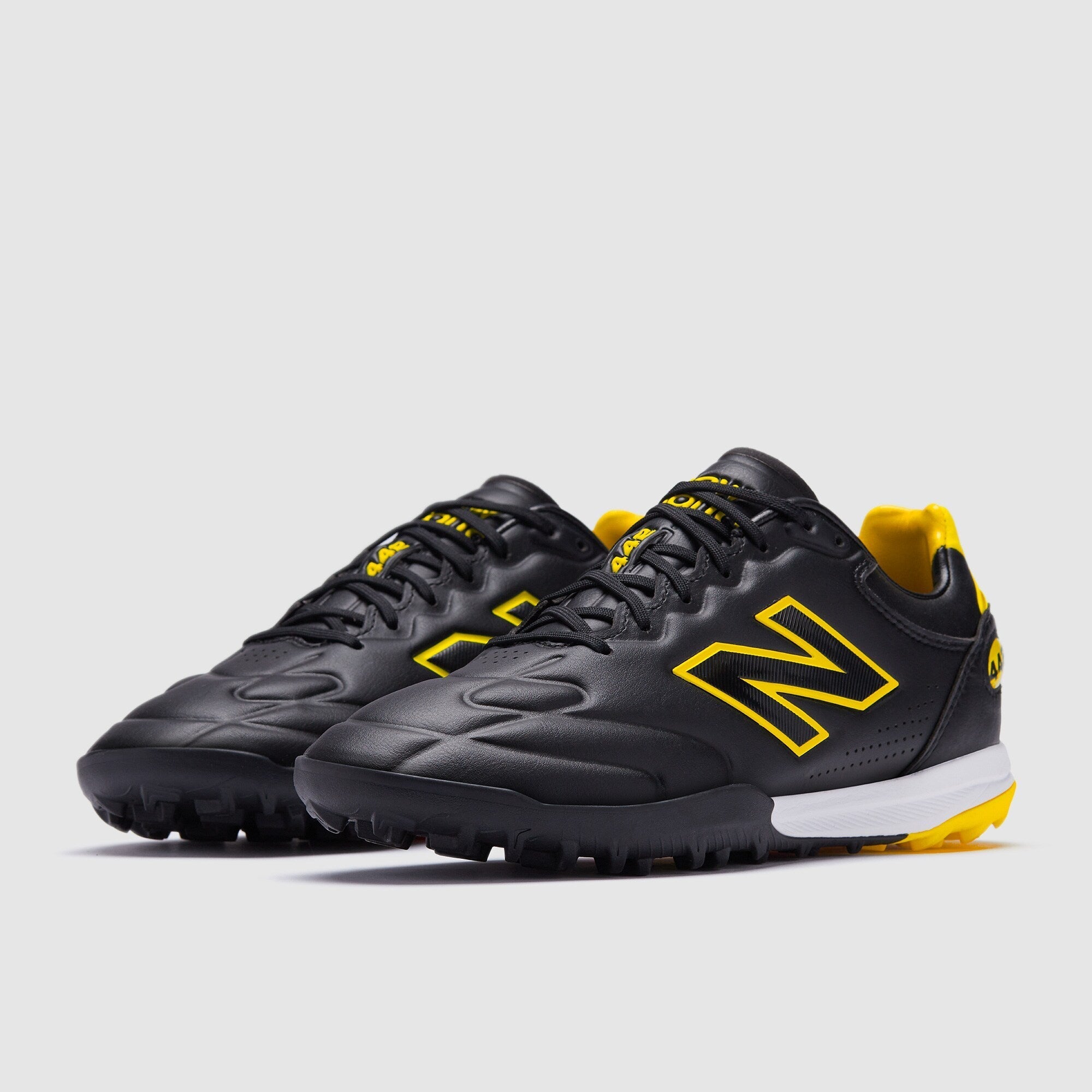 نيو بالانس 442 V3 إيليت تي إف