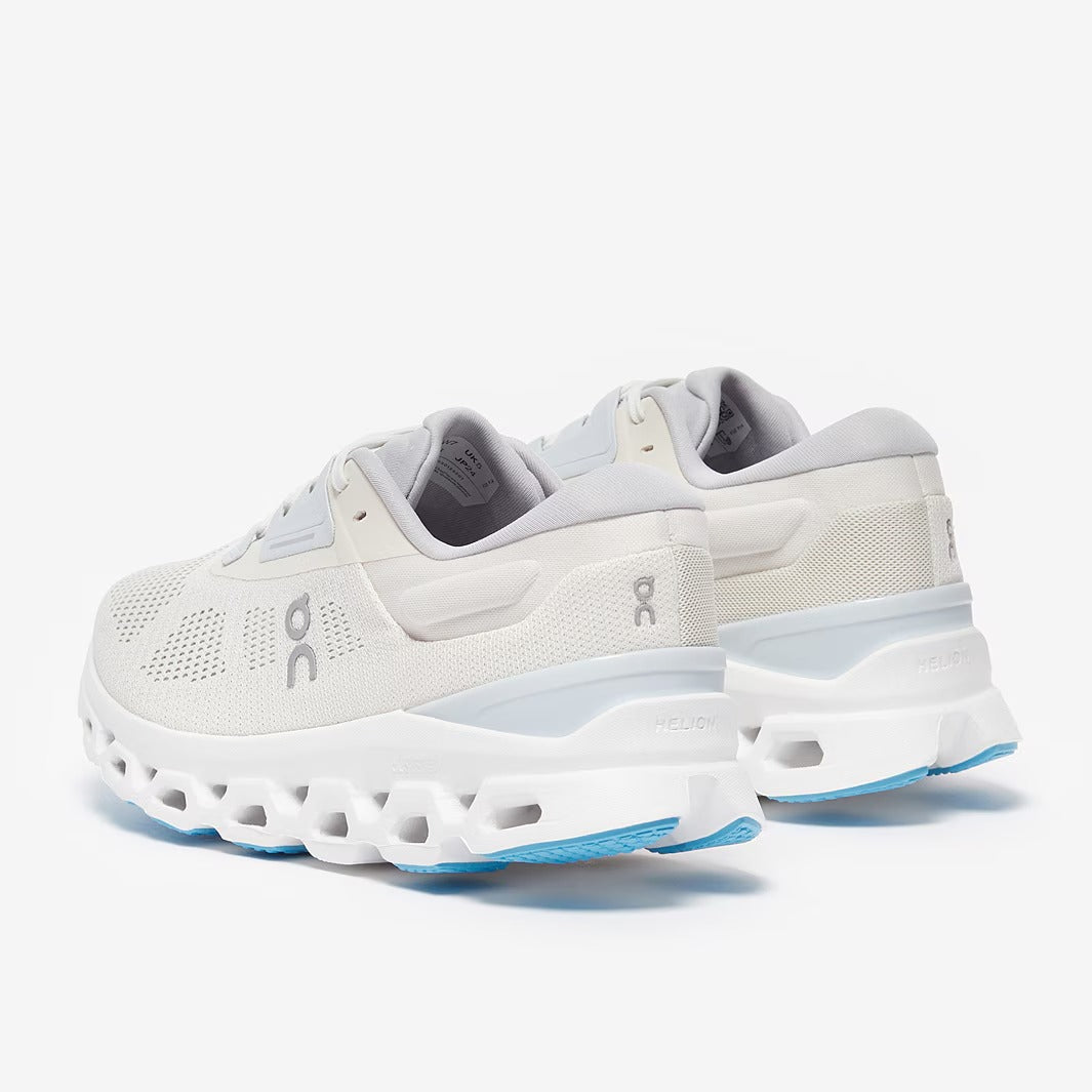 اون  منصة Cloudstratus النسائية