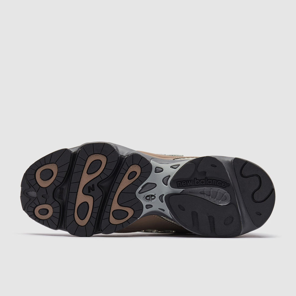 نيو بالانس 1000